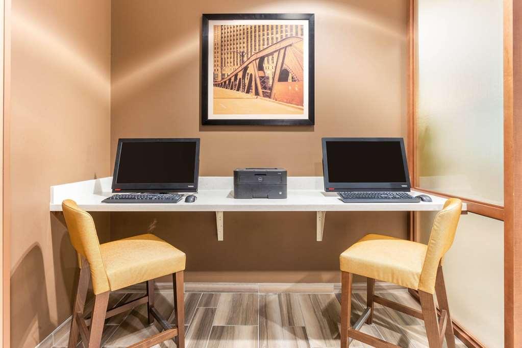 La Quinta By Wyndham Chicago Downtown Hotel Съоръжения снимка